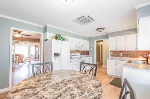 175 Wt Parker Rd, Corbin, KY 40701 photo 9