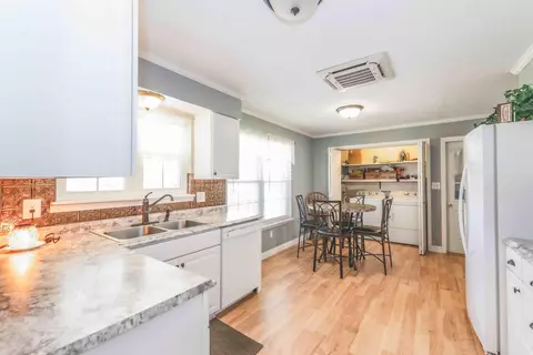 175 Wt Parker Rd, Corbin, KY 40701 photo 8