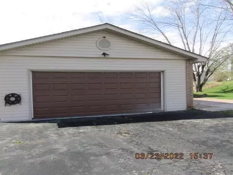 48 Crestview St, Grayson, KY 41143 photo 2