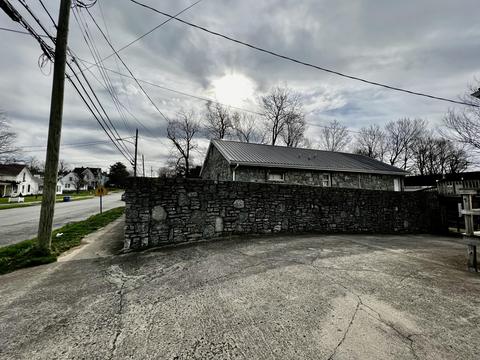 306 E Main Street St, Danville, KY 40422 photo 3