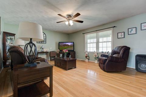 715 Hunter Ln, Morehead, KY 40351 photo 10
