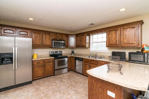 361 Brandon Ct, Berea, KY 40403 photo 3