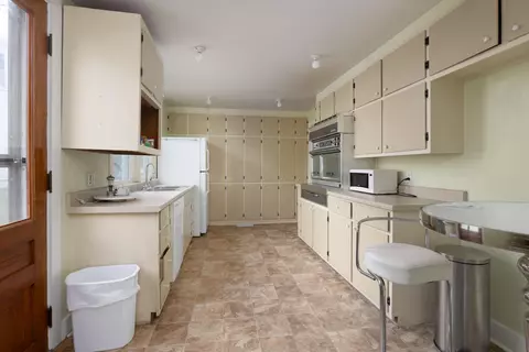 407 E Main St, Danville, KY 40422 photo 9
