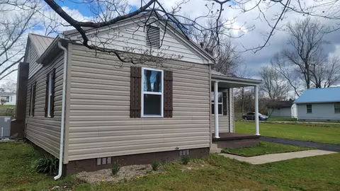 136 E Wyrick St, Corbin, KY 40701 photo 6