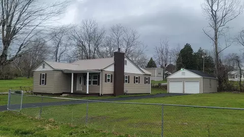 136 E Wyrick St, Corbin, KY 40701 photo 25