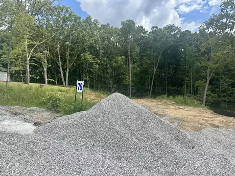 79 Hollywood Dr, Corbin, KY 40701 photo 3