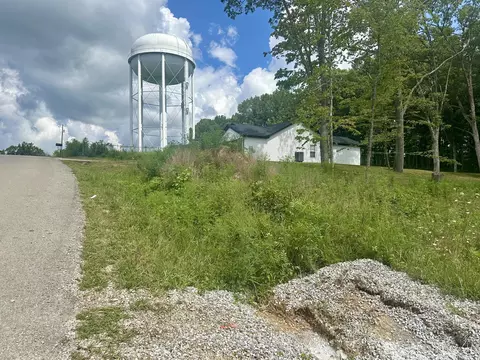 79 Hollywood Dr, Corbin, KY 40701 photo 2