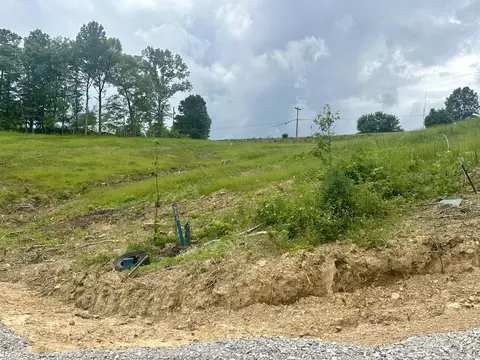 47 Malibu Dr, Corbin, KY 40701 photo 4