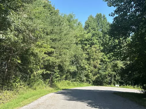 89 Rodeo Dr, Corbin, KY 40701
