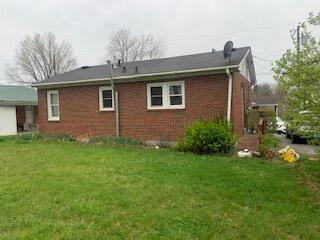 107 Ridgeway Dr, Lancaster, KY 40444 photo 3