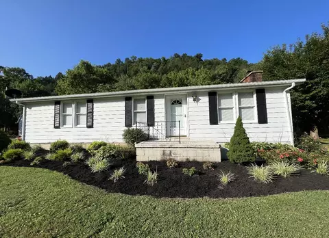 3630 Canoe Rd, Jackson, KY 41339 photo 1