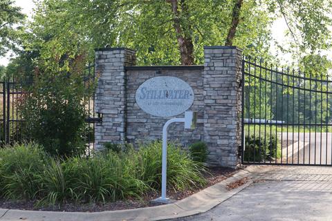 52 Hogans Pt, Russell Springs, KY 42642