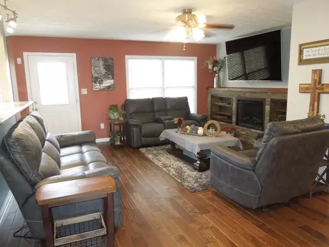 626 Sutton Ln, Lancaster, KY 40444 photo 14