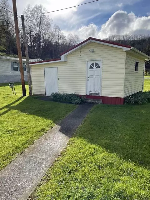 316 Beaver Jct, Allen, KY 41601 photo 3