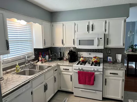 149 Oaklawn Cir, Corbin, KY 40701 photo 15