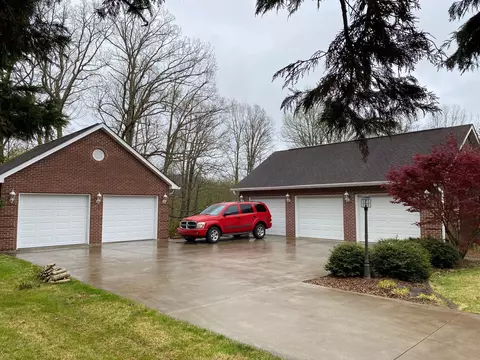 277 Lakepointe Dr, Corbin, KY 40701 photo 4