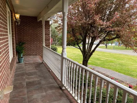 277 Lakepointe Dr, Corbin, KY 40701 photo 7