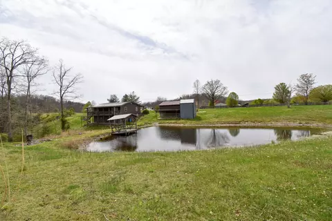 967 Gabbard Dr, Berea, KY 40403 photo 2