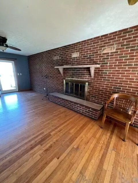 3942 Ky Rt 122, Drift, KY 41619 photo 3