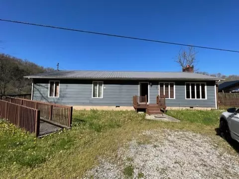 3942 Ky Rt 122, Drift, KY 41619 photo 1
