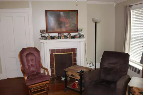 210 N Elm St, Carlisle, KY 40311 photo 9