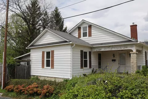 210 N Elm St, Carlisle, KY 40311 photo 4