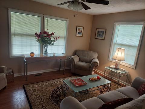569 Glades Rd, Berea, KY 40403 photo 4