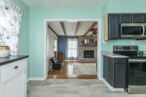 2002 Mobile Ct, Lexington, KY 40505 photo 6