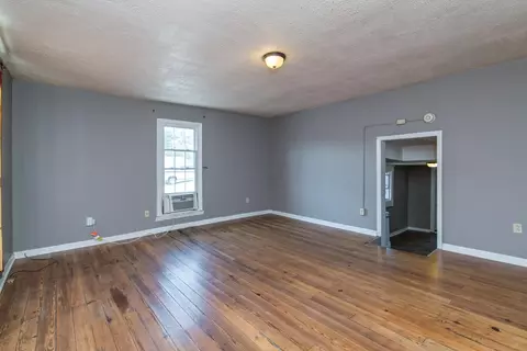236 N 2nd St, Richmond, KY 40475 photo 4
