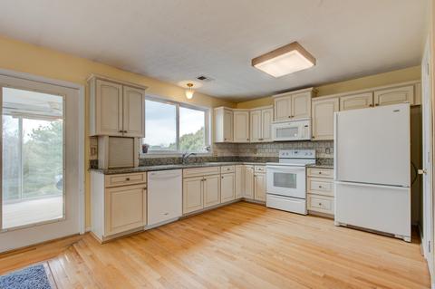 3731 Mount Hebron Rd, Lancaster, KY 40444 photo 9