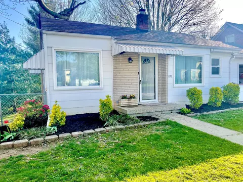 120 E 9th St, Paris, KY 40361 photo 2