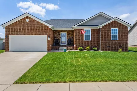 644 Northfork Dr, Berea, KY 40403 photo 1
