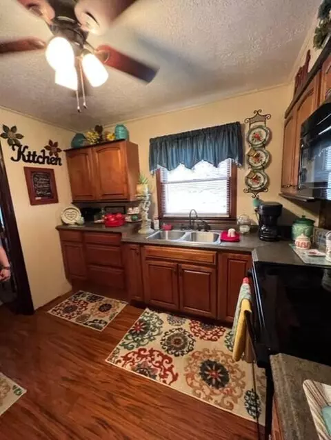 195 Avery Murphy Rd, Phyllis, KY 41544 photo 6