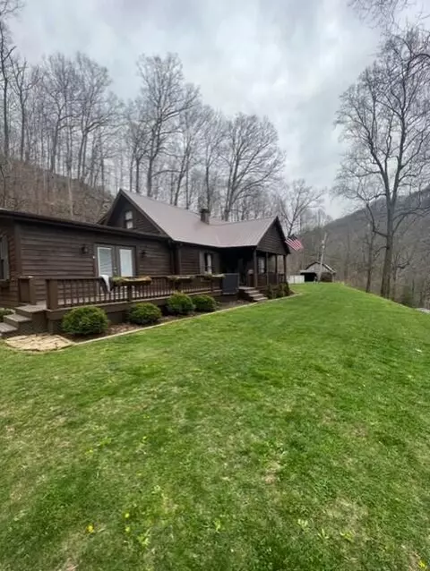 195 Avery Murphy Rd, Phyllis, KY 41544 photo 3