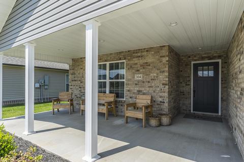304 Memory Ln, Richmond, KY 40475 photo 2