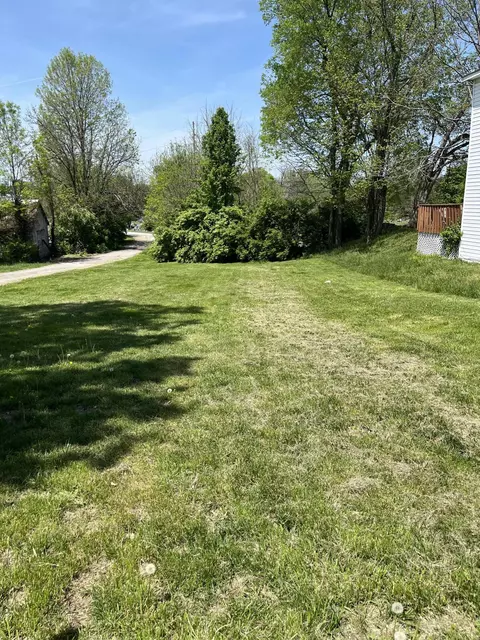18 A St, Winchester, KY 40391