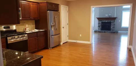 925 Cabernet Dr, Berea, KY 40403 photo 3