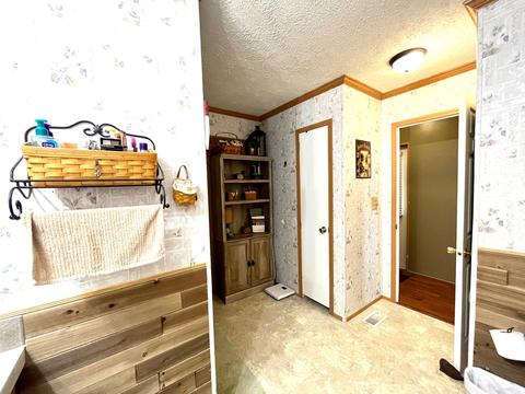 206 Aker Holt Rd, Corbin, KY 40701 photo 29