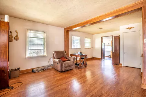 503 Caldwell St, Corbin, KY 40701 photo 2