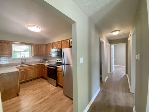 103 Elkin St, Berea, KY 40403 photo 8
