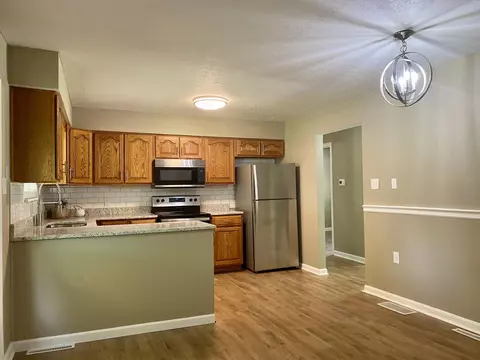 103 Elkin St, Berea, KY 40403 photo 4