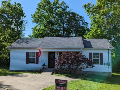 19 Divinity Ct, Lancaster, KY 40444 photo 1