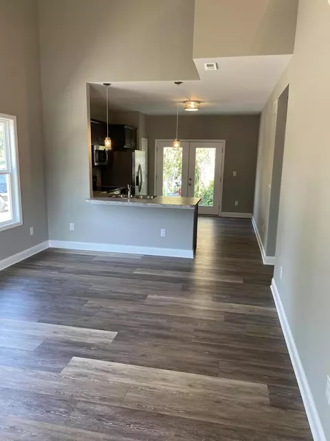 200 E 20th St, Paris, KY 40361 photo 5