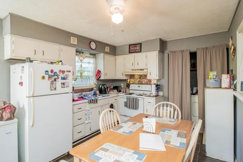135 Static Rd, Paris, KY 40361 photo 5