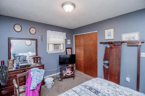135 Static Rd, Paris, KY 40361 photo 14