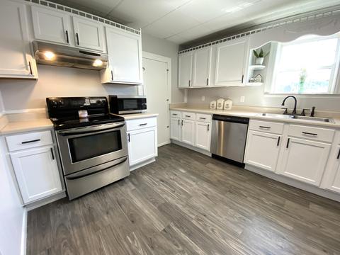 416 E Third St, London, KY 40741 photo 12