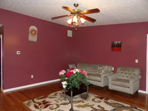 1024 Jd Cir, Berea, KY 40403 photo 7