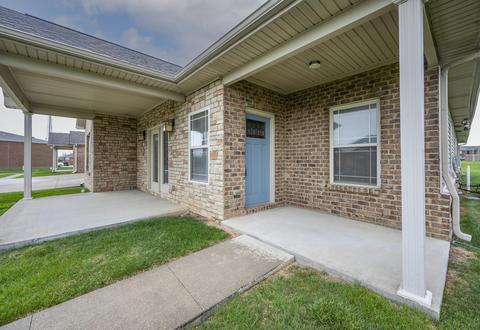 587 Regency Cir, Richmond, KY 40475 photo 4