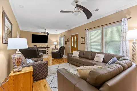 121 Redbud Ln, Georgetown, KY 40324 photo 8
