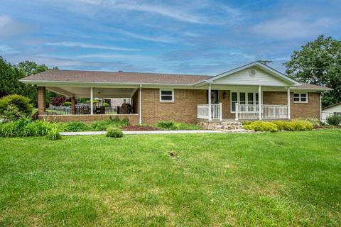 10 Joan St, Williamsburg, KY 40769